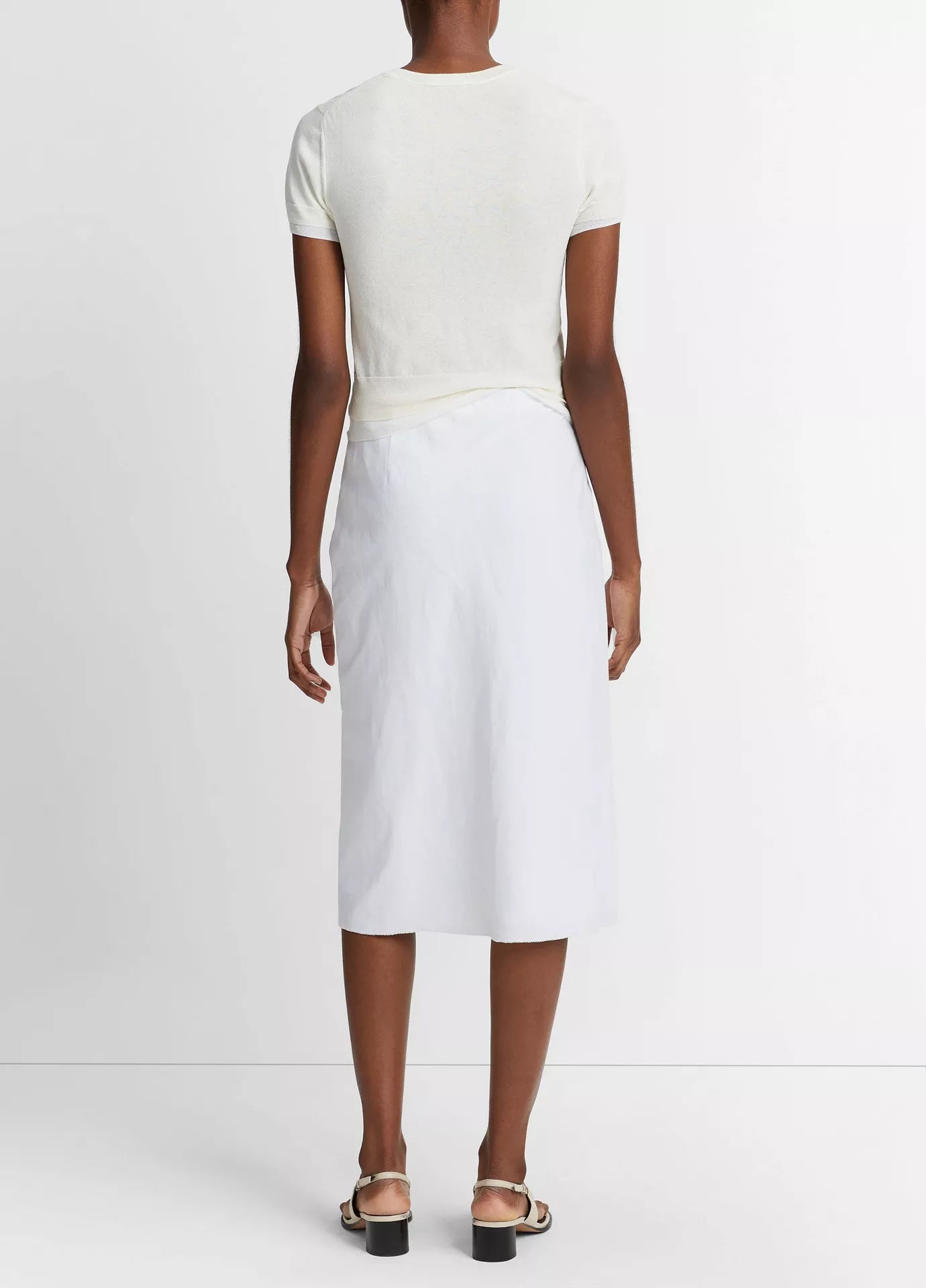 Vince -  Linen Crew Neck Shell Top